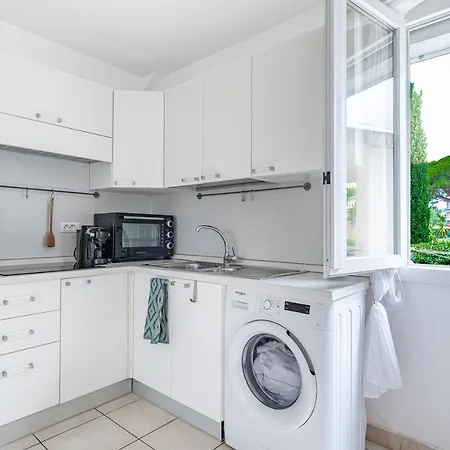 Apartment Quiet Close To Monaco *
